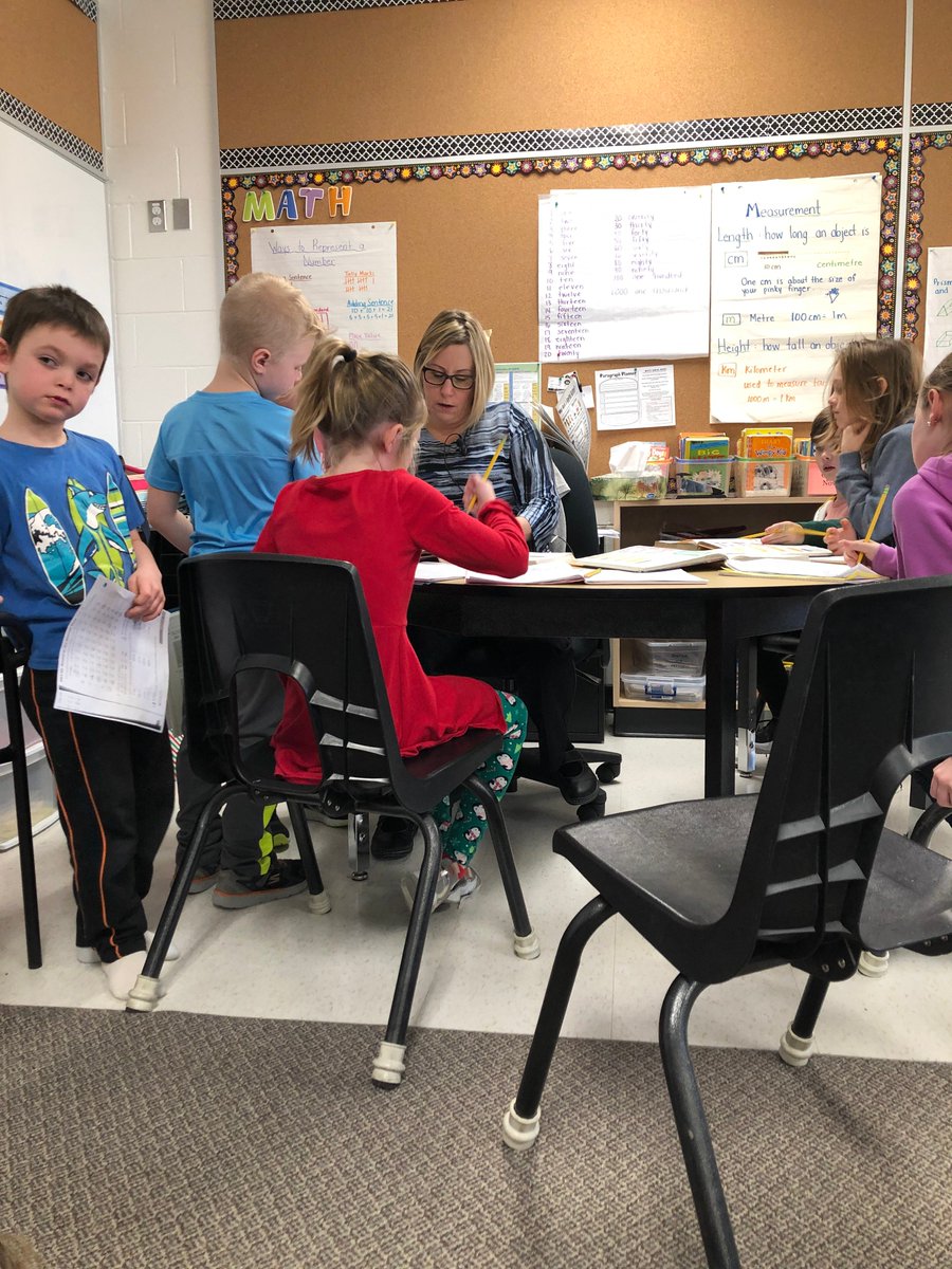 ChemongPublic's tweet image. Math was happening in every corner of Ms. Young&apos;s class today.  From playing mathletics, to place-value games, to communicating understanding with the teacher. #SLP2018 #ScopeandSequence