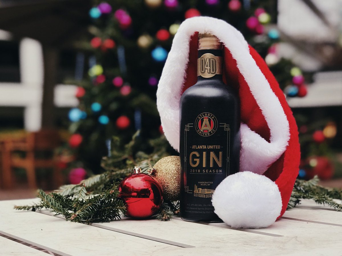 Making spirits bright 🎄 Grab a bottle of our limited edition <a href="/ATLUTD/">Atlanta United FC</a> gin for your favorite #fivestripes fan before they're all gone on 12/31! Where to find it near you: bit.ly/2E7nWx1 #uniteandconquer