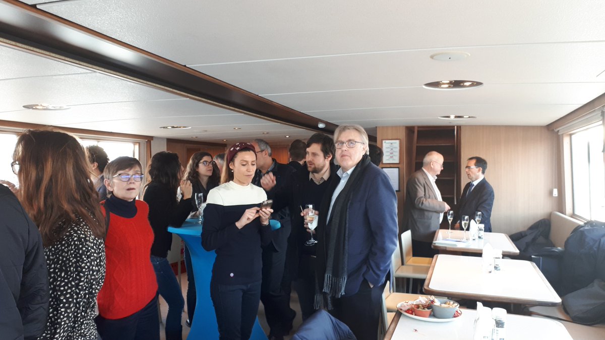 2A2F10's tweet photo. Les membres de la 2A2F en visite de North Sea Port, une entité unique qui regroupe trois ports maritimes : Gand, Flessingue et Terneuzen. North Sea Port se classe au 3ème rang des ports européens en valeur ajoutée. https://t.co/xD5LW9bdIT