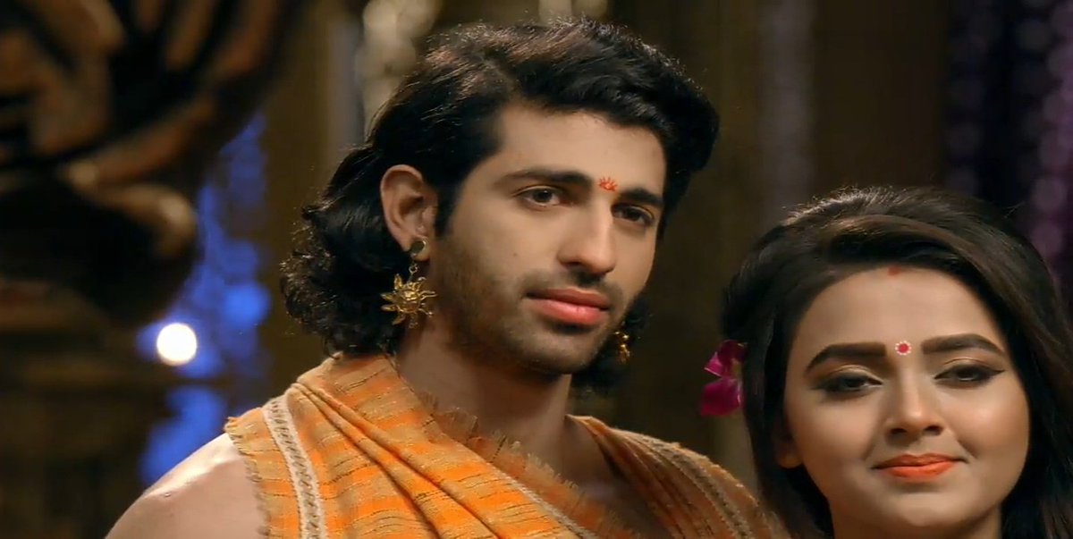 1AmarKumar's tweet photo. Karn sangini caps from tonight  episode...  Watch every mon - fri 7pm only on @StarPlus #tejasswiprakash #aashim #karnsangini #newshow
@KarnSangini_SP https://t.co/poHugnZG13