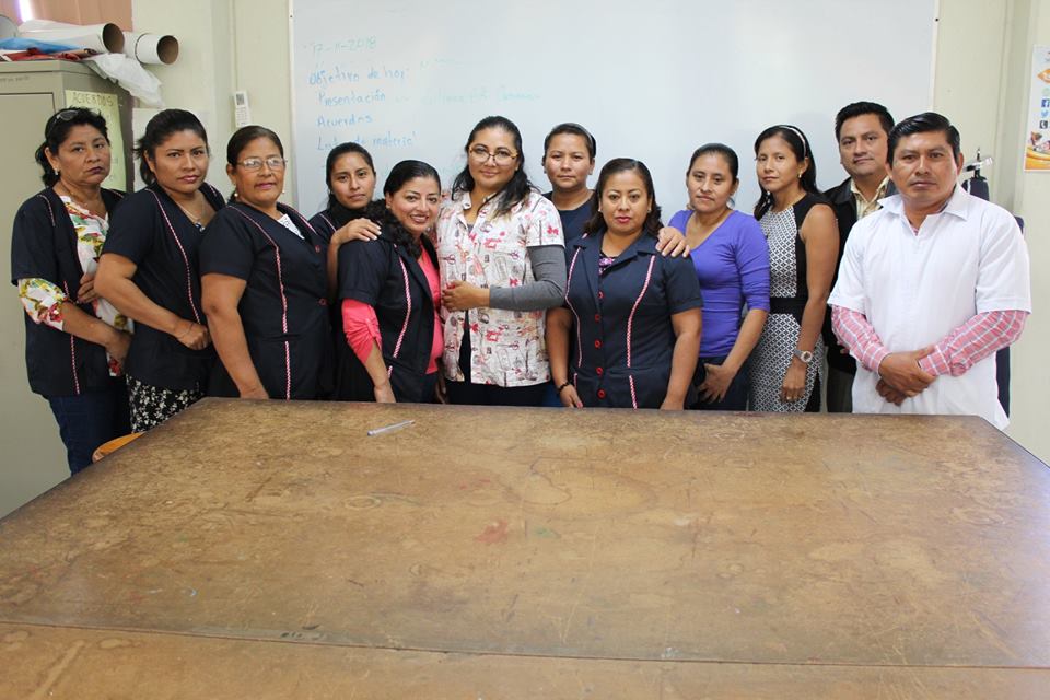 #Bienvenida  al Curso de elaboración de Filipinas y guayaberas para caballero de la  especialidad de Confección Industrial de Ropa  que se impartirá en el  plantel Nacajuca con horario sábado de 09:00 a 14:00 horas