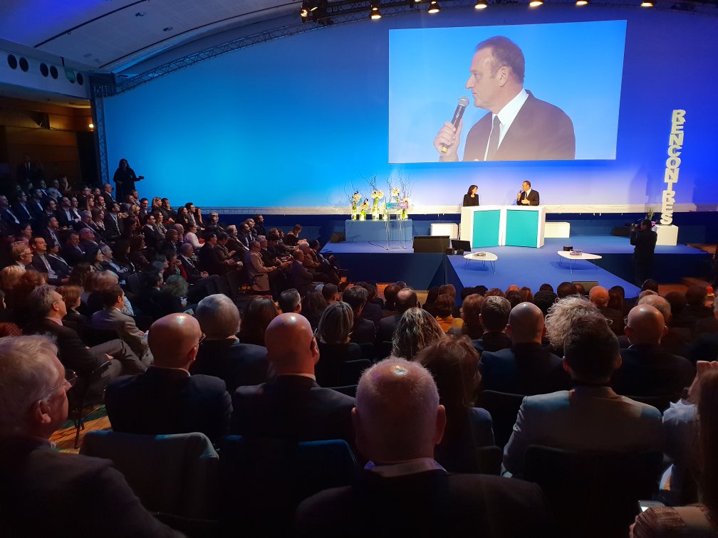 - <a href="/LamineGharbi34/">Lamine Gharbi</a> ouvre le sujet des hôpitaux de proximité

#RencontresFHP