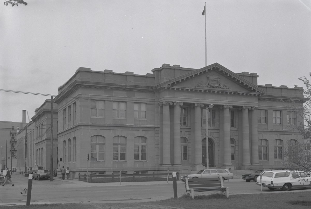 The 1908 courthouse of Edmonton, Alberta. Demolished in 1972 for the