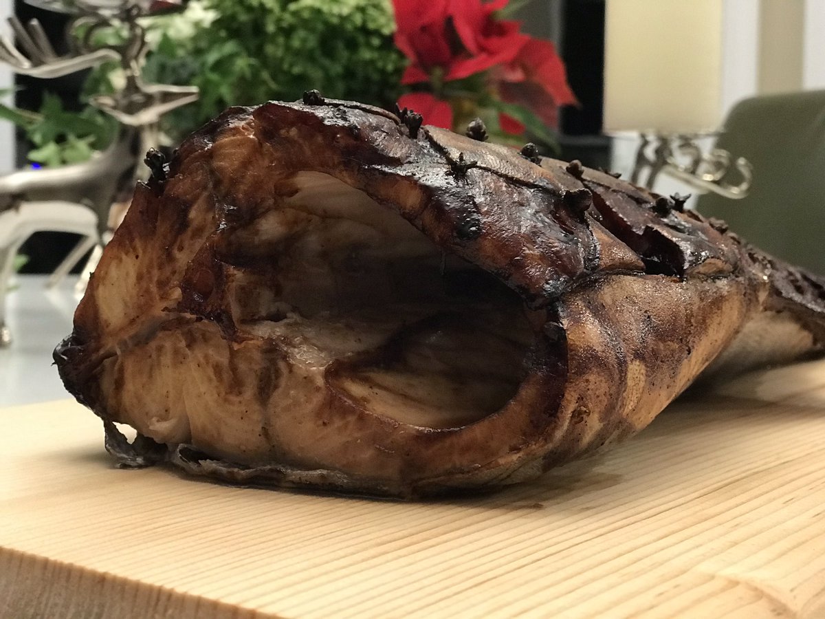OpenBlueCobia's tweet photo. @JBCOOKS For the sustainably minded, we are planning on a festive glazed #Cobia ham! A showstopper of a dish &amp; easy to bake in a home oven 😋 
...
#openblue #oceanraised #sustainableseafood #fishofthefuture #aquaculture #seafood2xweek https://t.co/5buhfoYYpB