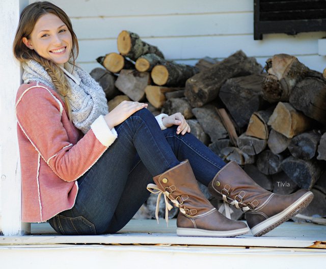 white mountain tivia boot