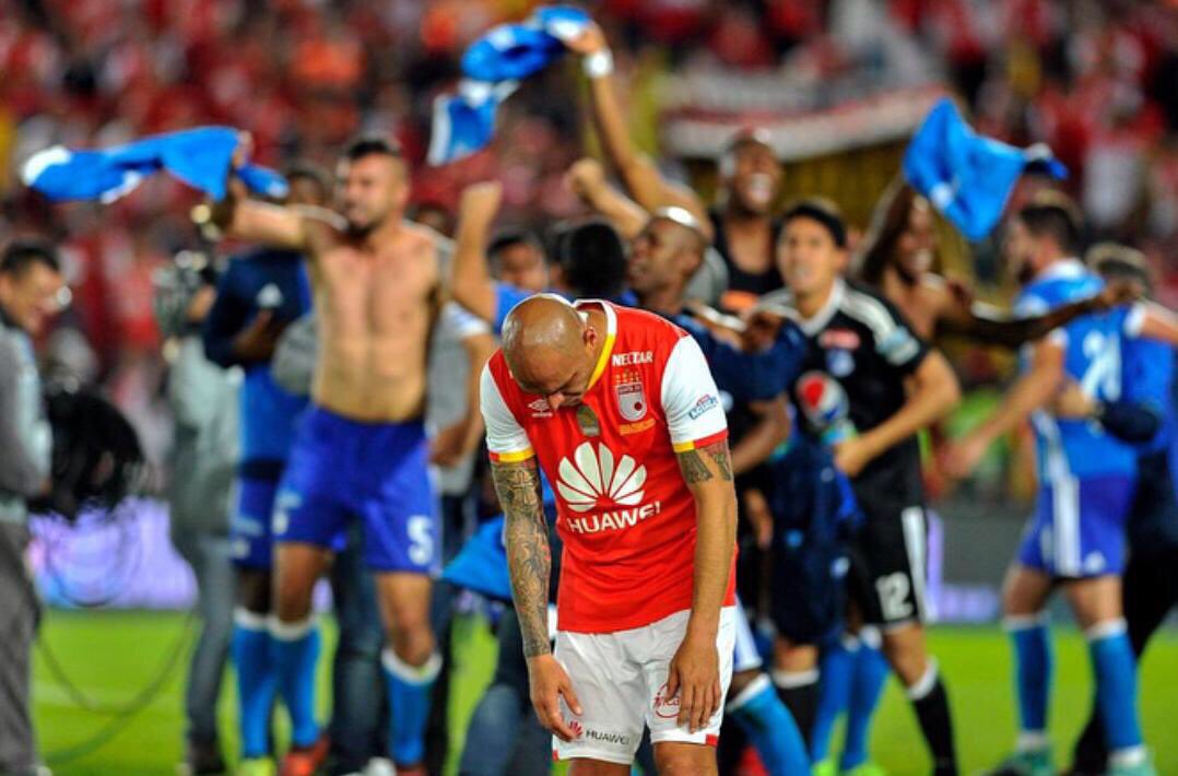Millos_FC's tweet photo. #MePongoLa10 bienvenido de vuelta, capo. Eres parte de una de las postales más inolvidables en la historia de los clásicos. https://t.co/HRQmeTJ8mu