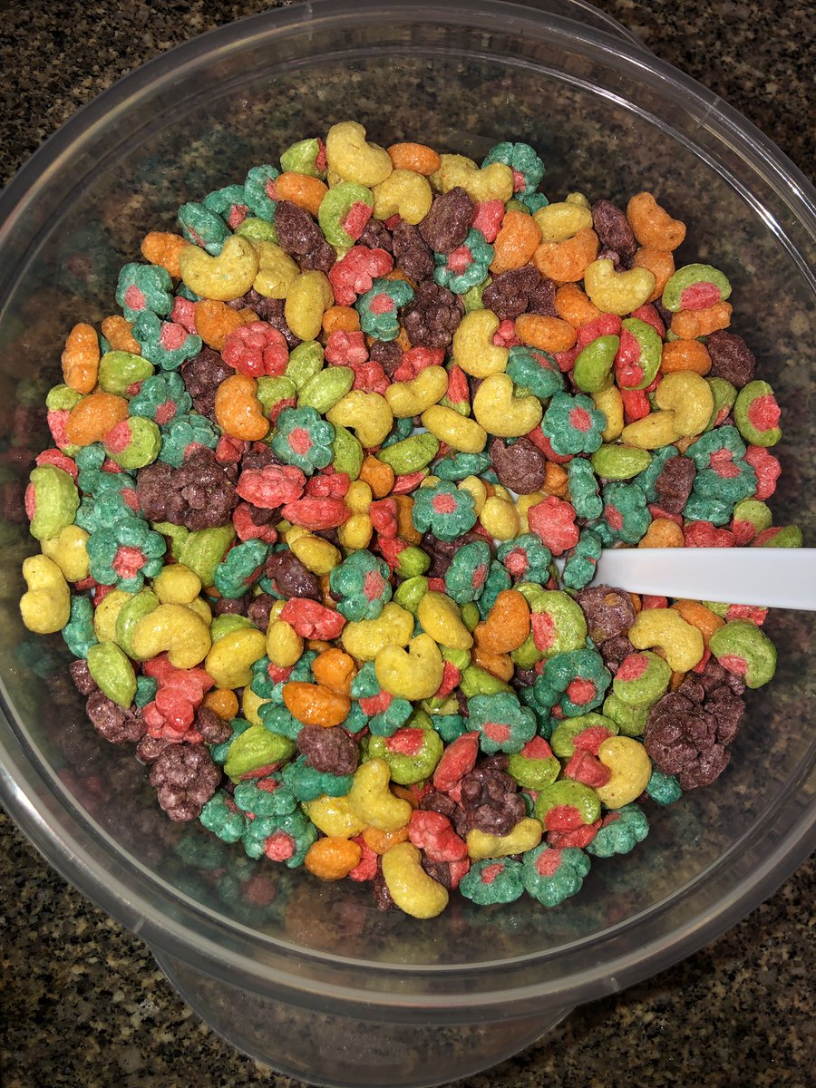 lifewithdt's tweet photo. Retweet if you remember these 😩 https://t.co/1tnlGP14QU
