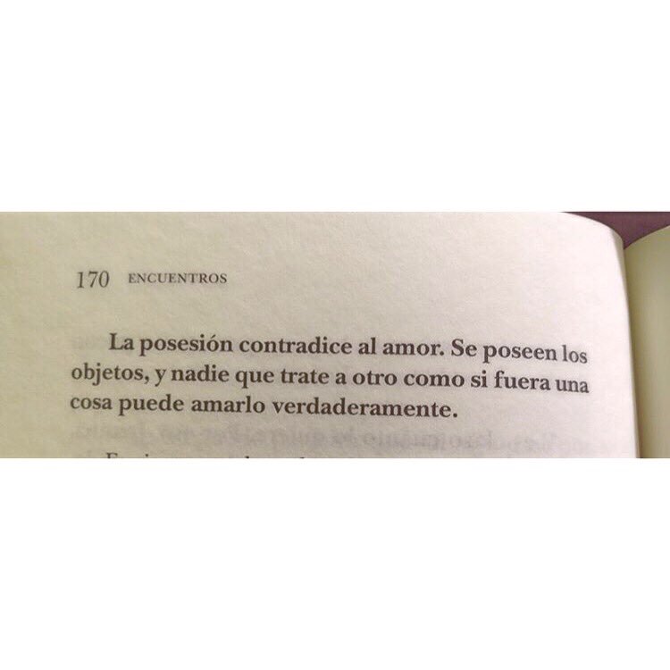 Cementedelibros's tweet photo. “La posesión contradice al amor. Se poseen los objetos, y nadie que trate a otro como una cosa puede amarlo verdaderamente.”
Libro: Encuentros (El lado B del amor) 
Autor: Gabriel Rolón
#cementeriodelibros https://t.co/HzO3bhaupO