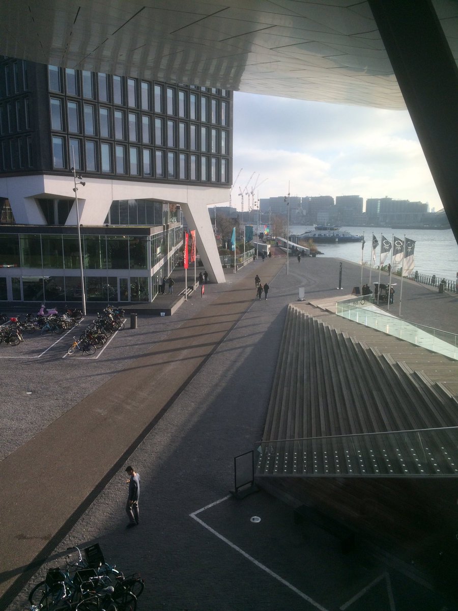 Een prachtige dag en prachtige locatie voor Smart Humanity #KNVI18. Mooie lezingen, workshops en een beursgedeelte!