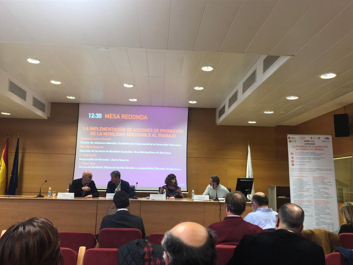 transporteysoc's tweet photo. La tercera mesa de la jornada está destinada a la implementación de acciones de movilidad sostenible al trabajo, con @silviacasorran del Área Metropolitana de Barcelona, José Carrón de @GrupoLiberty_es y Manel Ferri de la @diba #ProMoSosTra https://t.co/3qiIeqX5TA