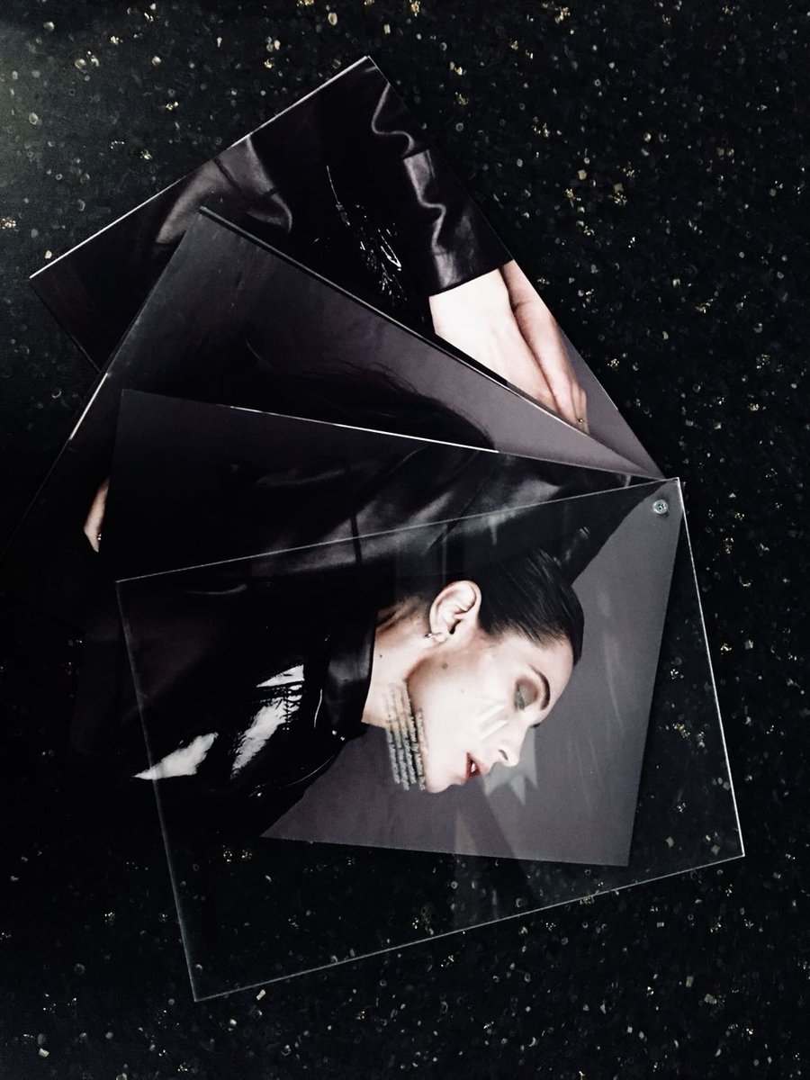 fashionbloc's tweet image. Yesterday we had a chance to celebrate the new @Mellow jewelry collection called ‘MA/IMA’19’. Carefully crafted and made with love, Melita Rus’s main inspiration was to embody the woman, her life stages and divisions. 

#fashionbloc #emergingdesigner #mellowjewelry