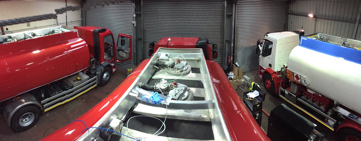 trackmyvan's tweet image. ⁦Out and about fitting some more reverse camera systems this week ⁦@TankTestingUK⁩ @VPCameras⁩