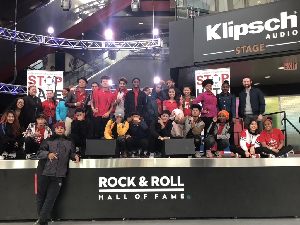 stopthehateUS's tweet image. We are still feeling the energy from yesterday’s #StopTheHate Youth Sing Out @rockhall with @ClevelandROAM - Now students can enter to win the essay writing contest: MaltzMuseum.org/STH