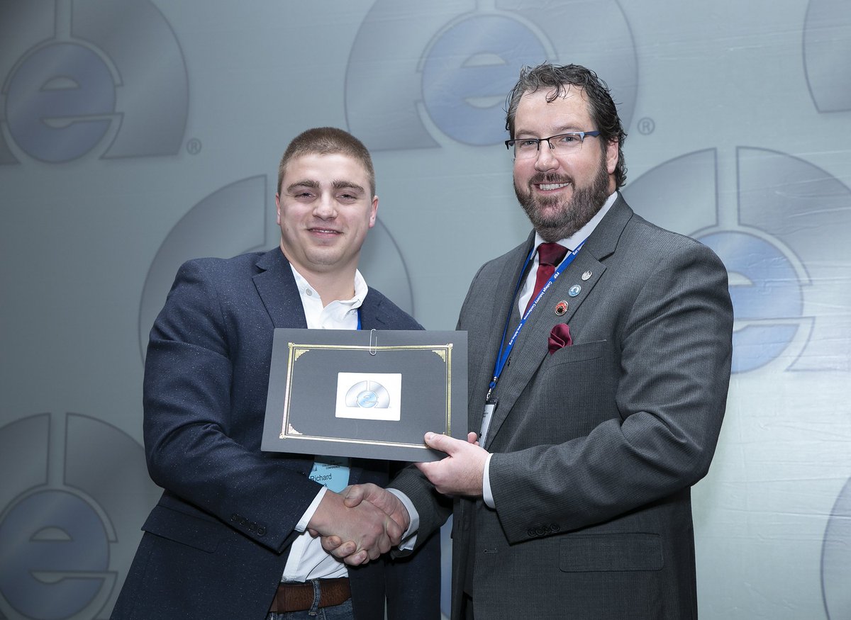 Mohawkengtech's tweet image. Dr. Louie D’Orazio and 3 Mohawk College Mechanical Engineering Technology students traveled to Chicago to attend the Foundry Education Foundation annual gala.  Richard Clark won a scholarship award at the event.