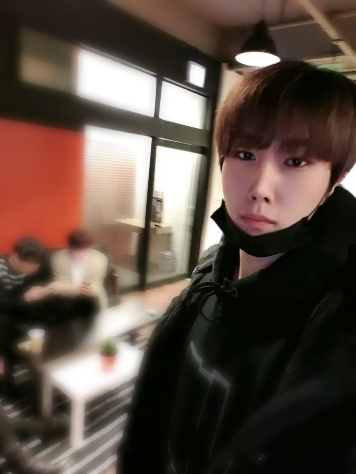 ntb_twt's tweet photo. [#재하] 한국 데뷔 200일 같이 축하해 주셔서 감사드립니다~! 끝까지 함께해요!♡♡ i love you❤ https://t.co/c1RArj5WPg