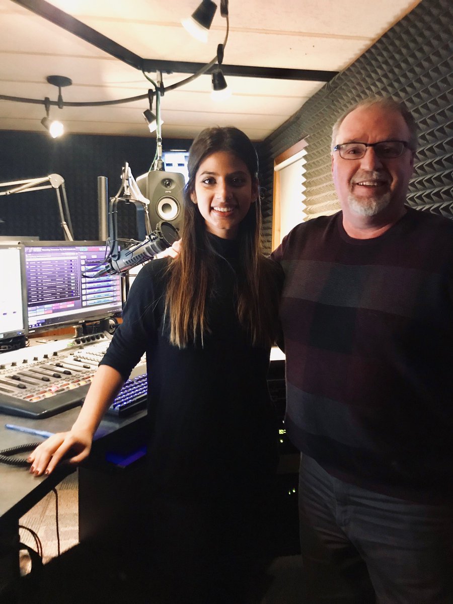 snewbery1's tweet photo. One of the things I love about #ruralmedicine is ease of partnerships... this morning @uoftmedicine #medstudent Urvashi Prasad talked about SAD with our wonderful FM radio host, Al Cresswell. Thanks #CFNO for being such a good health partner! @OMSAofficial https://t.co/BbOyy2WcOx