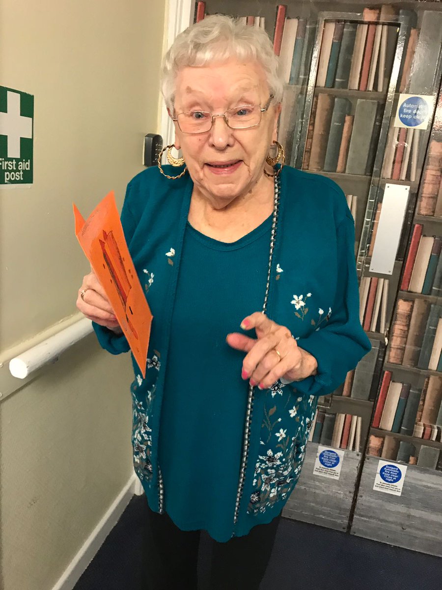WoffingtonHouse's tweet photo. More Christmas cards!!! Lovely meeting the Head Boy and Head Girl with Mrs M from #BrynBachPrimary we have loved opening the cards!! #PenPals #EndLoneliness @tredegarwales @TredegarCouncil @FfrindIMi @AneurinBevanUHB https://t.co/RT2udukIu8