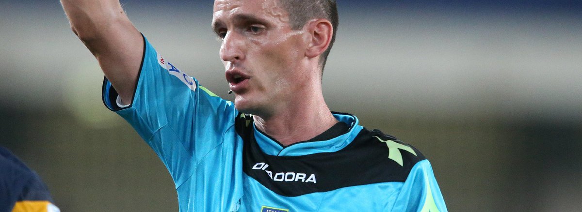 HellasVeronaFC's tweet photo. Sarà Daniele Minelli della sezione AIA di Varese ad arbitrare #VERPES, 16a giornata del campionato @Lega_B 2018/19. Sarà coadiuvato dai sigg. #Bresmes (sez. AIA di Bergamo) e #Pagliardini (sez. AIA di Arezzo). IV uomo #Illuzzi (sez. AIA di Molfetta).
#HVFC https://t.co/8awIK0WGgz