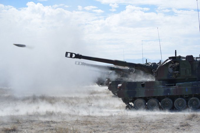 View image on Twitter