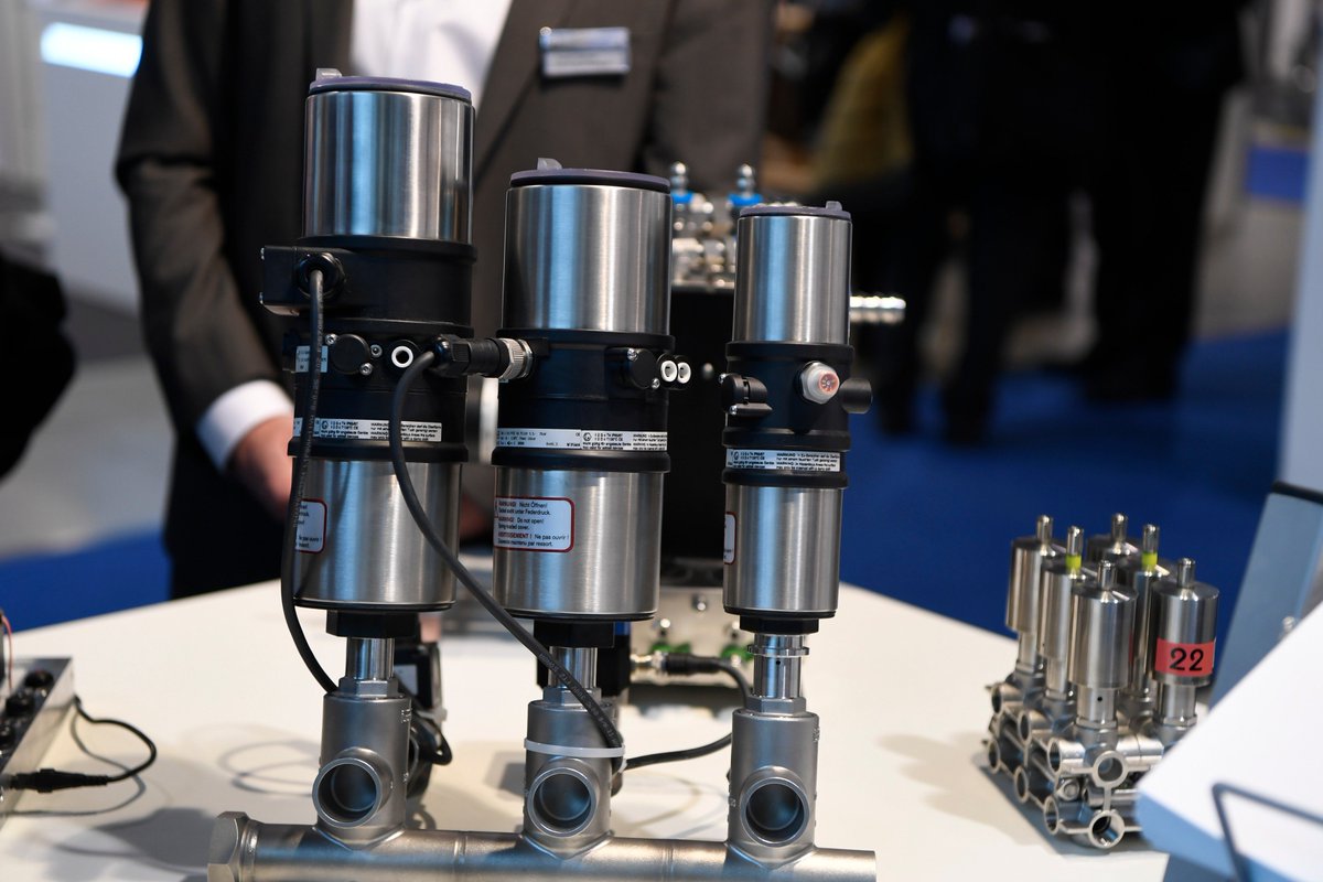 MIT INTELLIGENTEN VENTILEN ZU MEHR EFFIZIENZ - Zweite Schweizer Fachmesse für Pumpen- &amp; Ventiltechnologie in Zürich, 13. und 14. Februar 2019. <a href="/Pumps_ValvesCH/">Pumps & Valves CH</a> <a href="/easyFairsCH/">easyFairs</a> Vorschau und kostenlose Eintrittstickets: technik-und-wissen.ch/detail/mit-int…