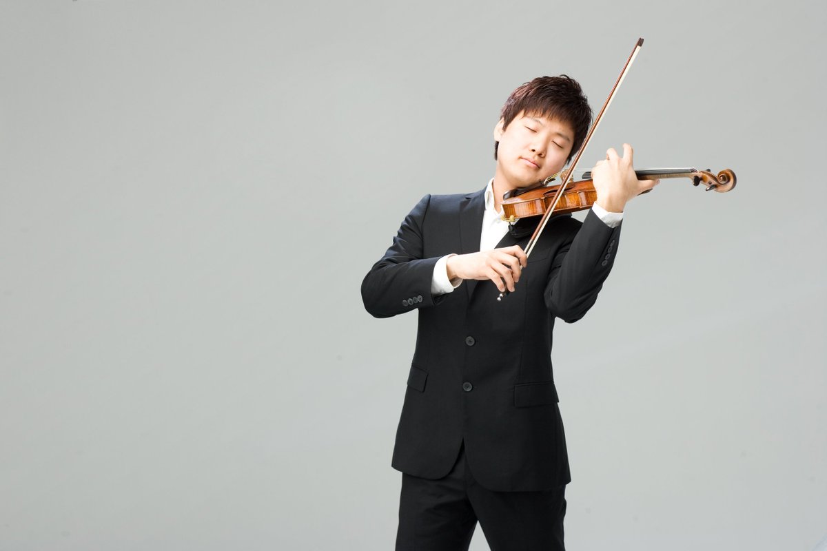 Since it's National Violin Day why not enjoy some music by our talented violinists? Search for 'violin' on LinnRecords.com and find a wealth of performances by Pavlo Beznosiuk, <a href="/siwookim/">Siwoo Kim</a>, <a href="/fsaeijs/">Frederieke Saeijs</a>, Cecilia Bernardini, our new Grammy nominee Christina Day Martinson &amp; more