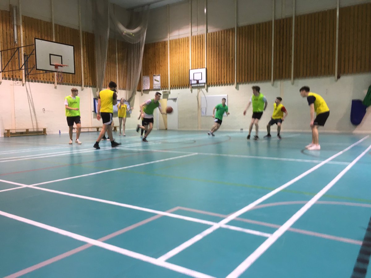 Senior basketball took place today at LHS!! With kinneddar taking the win! 🏀😀