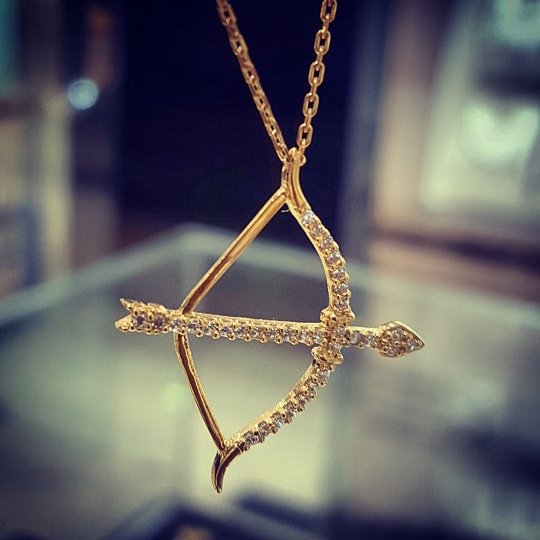 Binsalmanjewel's tweet photo. تعليقة ذهب عيار١٨ تصميم مميز 
متوفرة بكميات محدودة .. https://t.co/CGwwJYJQGm
