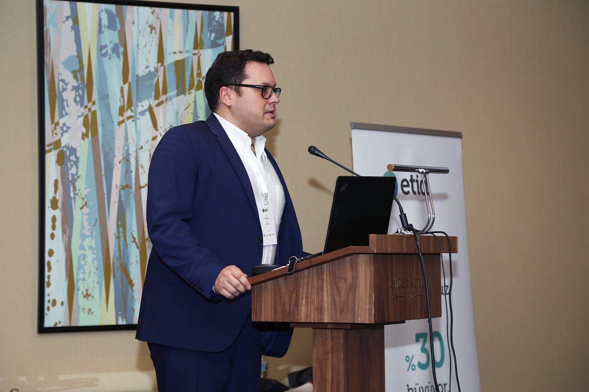B2CDirect's tweet photo. @B2CDirect'in Kurucu Ortağı Serim Çetin ve Satış Direktörü Çiğdem General'in katılımlarıyla, @etidorgtr 2018 Yılbaşı Daveti Elite World Asia Hotel'de gerçekleşti.
#eihracat #eticaret #CrossBorder #ecommerce #b2cdirect https://t.co/c9i01WoVVr