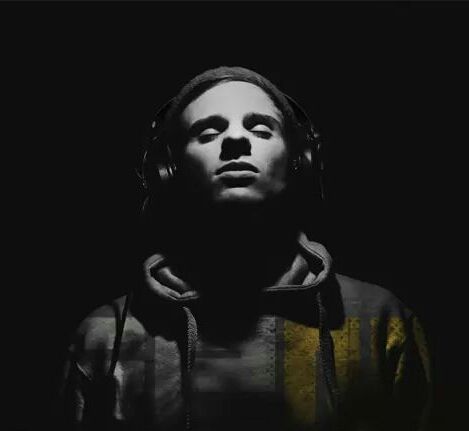 eMoonThrifty's tweet image. Vocal harmonies, beats, effects, beat box, this is a one man act! Seriously, who needs a band when you're this talented?

Read it all here buff.ly/2BeCbgG

buff.ly/2BeCckK
buff.ly/2Bcmsi2

#SamPerry #TheVoiceAustralia #LoopArtist #BandMag