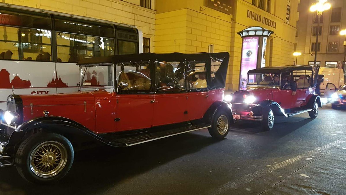 dmcadvantage's tweet photo. James has arrived in Prague to explore the Christmas markets &amp; more. Our VIP client group are staying at the exquisite Augustine Hotel courtesy of co-hosts Marriott International Luxury Brands and our top-notch DMC partner Wise Bohemian River are providing the fun on the ground! https://t.co/ifh89uK76n