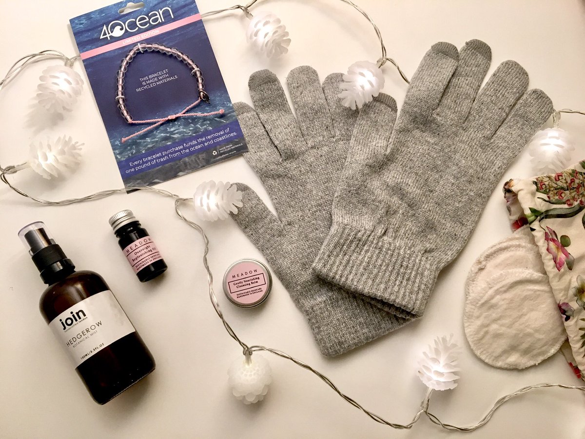 Have you seen my Christmas Gift Guide? With 10 affordable and sustainable gift ideas to suit a variety of tastes and price points, those last-minute gaps under the tree should be easy to fill! 🎄✨ #sustainablegifts #christmas #giftguide buff.ly/2Q4MM78