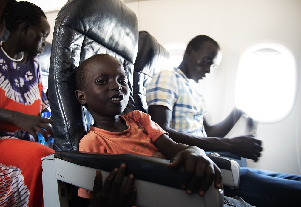 #Thatfeeling when you haven’t seen your mother for five years due to conflict and you are two hours away from her embrace. Close to 6,000 children have been reunited with their families since the conflict started in 2013. 15,000 remain separated from their parents or are missing.