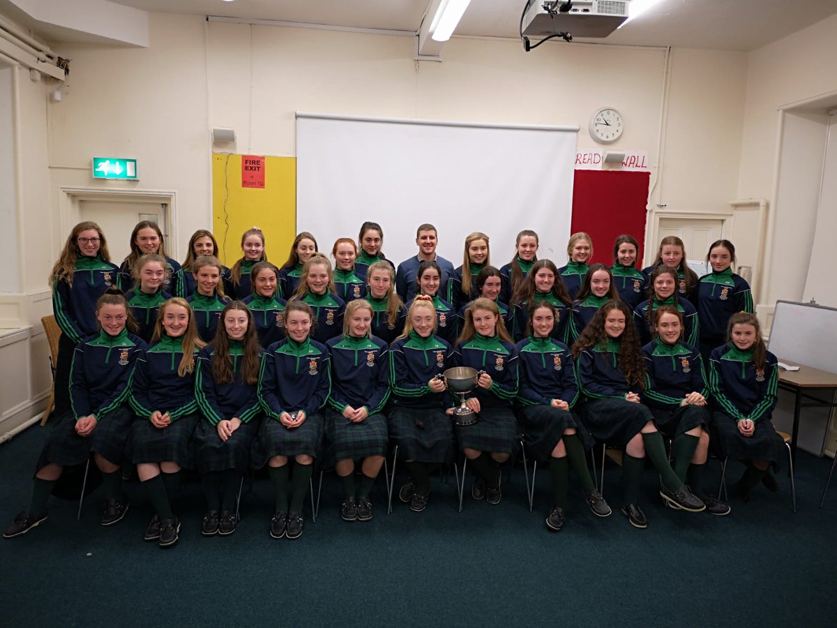 mercynewross's tweet photo. Thanks to Eoin Murphy @eoinscruff for presenting Leinster winners and All-Ireland runners up medals to our Junior Camogie team today. Plenty of advice and inspiration. Well done to the team and mentors. https://t.co/Py3p4y7LYz
