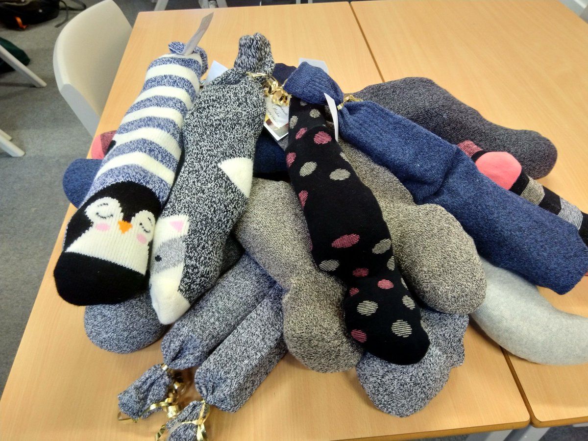 🎄At this time of year it is important to acknowledge that not everyone is as fortunate as ourselves. St Giles pupils have spent the last few weeks collecting gloves, sweets, toiletries and socks for <a href="/kcpeoplespicnic/">The Peoples Picnic</a>. Well done all! 👏👏