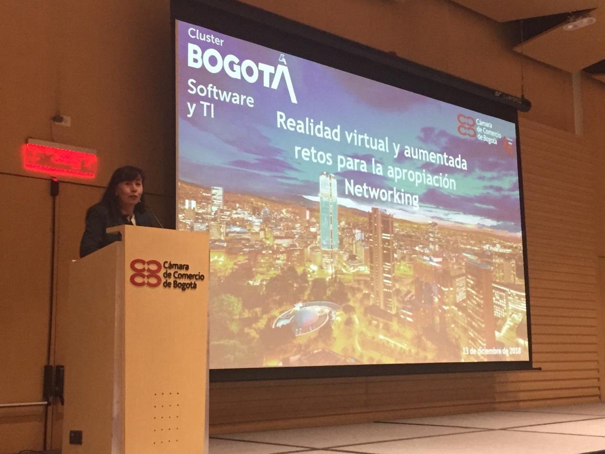 InnpulsaCol's tweet photo. Desde la @camaracomerbog inicia el cierre del proyecto #RetoCluster con grandes resultados en la innovación y el desarrollo del #ClusterSofwareyTI a través se 10 prototipos utilizando realidad virtual y aumentada que logran incrementar las ventas en las empresas. https://t.co/E03BiPLFeL