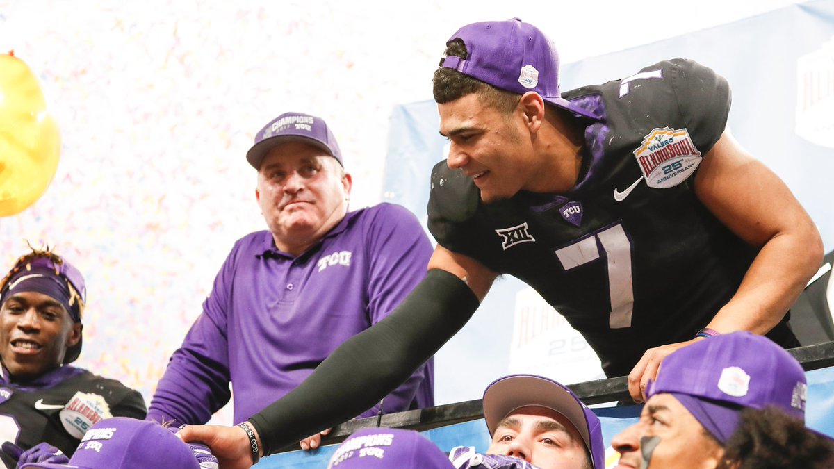TCU_Athletics's tweet photo. #RememberTheComeback Part βοΈ & @TCUCoachP's 10th bowl win wrap up some of our best bowl memories from the last 20 seasons... time to make some more! #BeatCal https://t.co/gtqZhmzPfX