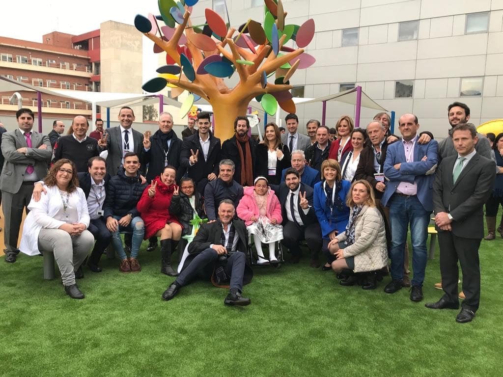 jangelalfonso's tweet photo. Gracias a AFADECA (@GalaBenefica) y @AFACMUUR1 por impulsar este precioso proyecto, organizaciones como la vuestra son las que hacen un mundo mejor.
#PopularesMolina #MolinaDeSegura #PartidoPopular #PP #AFADECA #AFACMUR https://t.co/ZWcWFXdajM