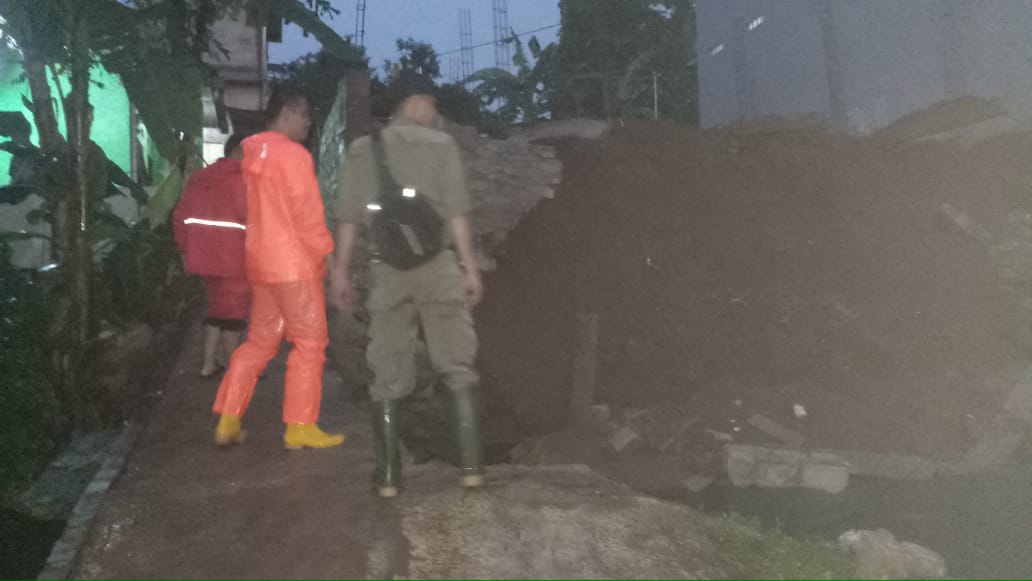 Kelurahan Pondok Labu tweet media