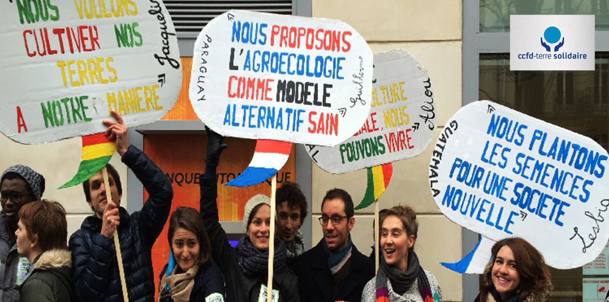 ccfd_tsolidaire's tweet image. Envie de vous engager à nos côtés pour une Terre plus solidaire ? 🌍

Rejoignez-nous ! 🙂

➡️ bit.ly/DevenirBénévol…