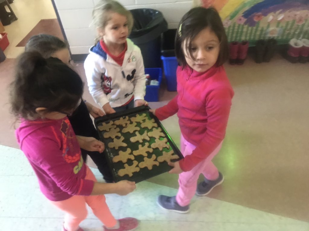 mspennykinders's tweet photo. We made gingerbread men yesterday #yummy . Ask your child what ingredients we needed to use and what steps we took to make them #kindergarten #cookingisalifeskill https://t.co/EBmxq2VNA2