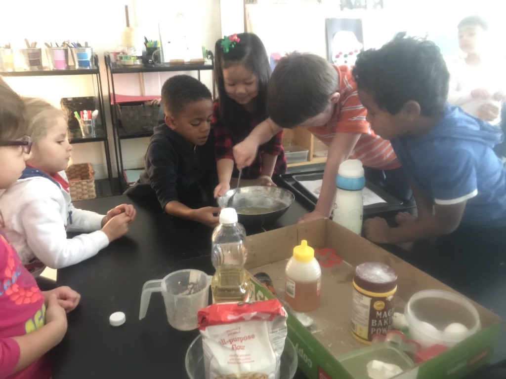 mspennykinders's tweet photo. We made gingerbread men yesterday #yummy . Ask your child what ingredients we needed to use and what steps we took to make them #kindergarten #cookingisalifeskill https://t.co/EBmxq2VNA2