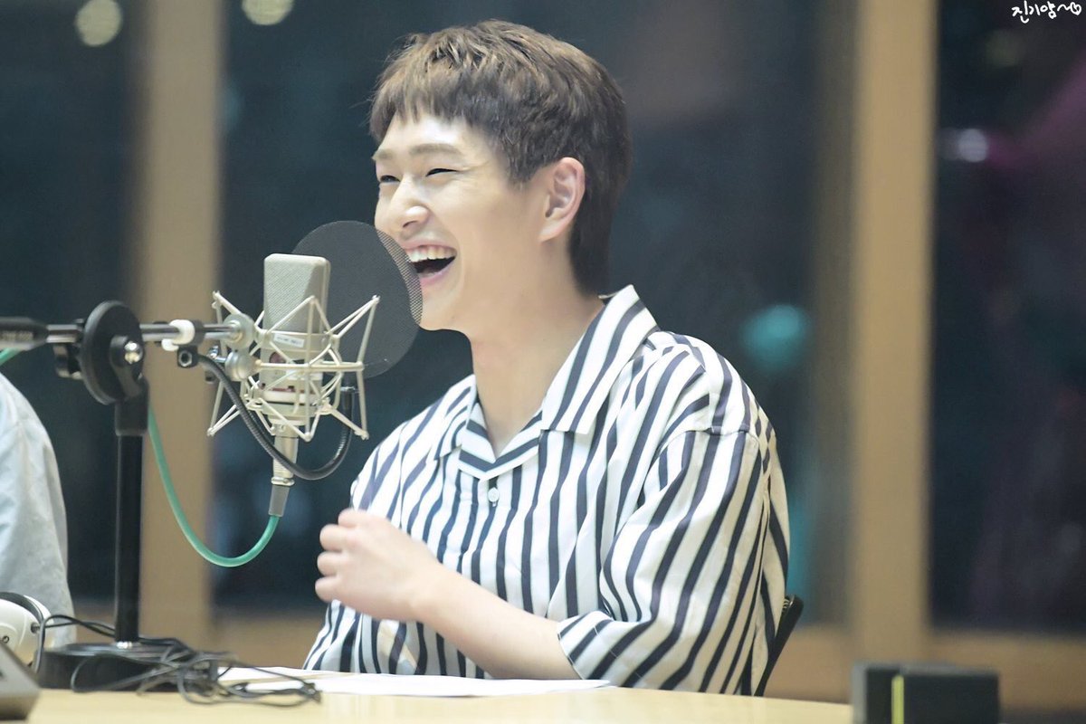 RandomAK1's tweet image. Happy Birthday Onew❤️❤️ #HappyOnewDay