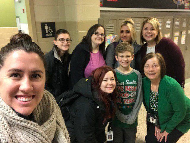 MundtsClass's tweet photo. #kidsdeserveit Happy Holidays!!! https://t.co/zmlfCW2gYK