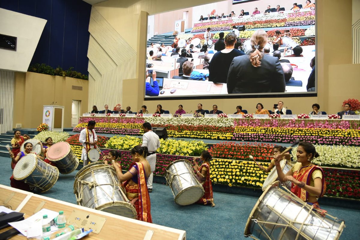 MoHFW_INDIA's tweet photo. The #PartnersForum2018 wrapped up today at Vigyan Bhawan with a colorful closing ceremony. Spirited women drummers from Maharashtra, live singing by young adolescents, commitments by partners, & release of Delhi Communique were part of the closing event.
#2018PMNCHLive
@PMNCH https://t.co/U7M847Buzr