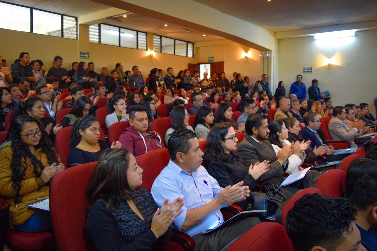 UNLoficial's tweet photo. #SimposioUNL 🔎 | 159 docentes, 17 técnicos y 142 estudiantes participaron en la ejecución de los 31 proyectos que ubican a la UNL en la palestra de la investigación regional => https://t.co/YiFJPnW2jv https://t.co/ToxEkGhNtB