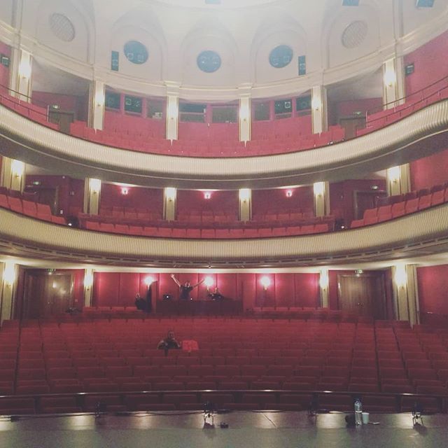 ndcwales's tweet photo. #DancerDiary - we are in a BEAUTIFUL venue in #schaffhausen performing tonight 7.30pm before hopping back to Germany for the weekend in Scweinfurt 
#dance #theatre #seats #switzerland #fb #twitter https://t.co/5lm84A1ouu https://t.co/D5vcRVs2E3