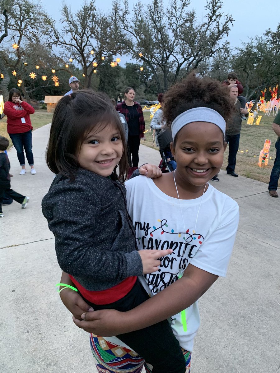 golliharsclass's tweet photo. @golliharsclass my girls and I really enjoyed caroling with @lrboddie @edmondsonsteph @tanyatate8 and the rest of the #CuringtonTeachers throughout our community. #blessed #110years110percent https://t.co/stH2FOGVV0