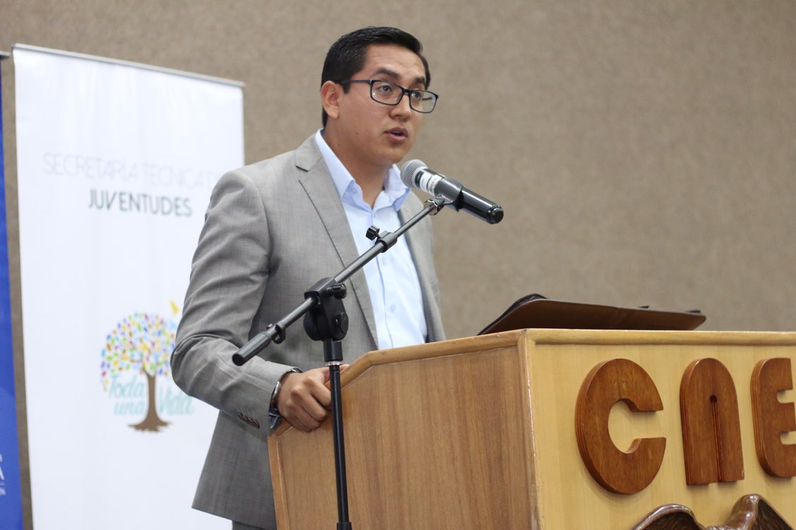 #JuventudYDemocracia | Hoy cumpliremos jornada única, especial para ustedes, el país y la democracia. Construiremos un pacto para que las organizaciones políticas se comprometan con los jóvenes, menciona #DiegoCapilla, coordinador de la Secretaría Técnica de <a href="/JuventudesEcu/">juventudes ecuador</a>.