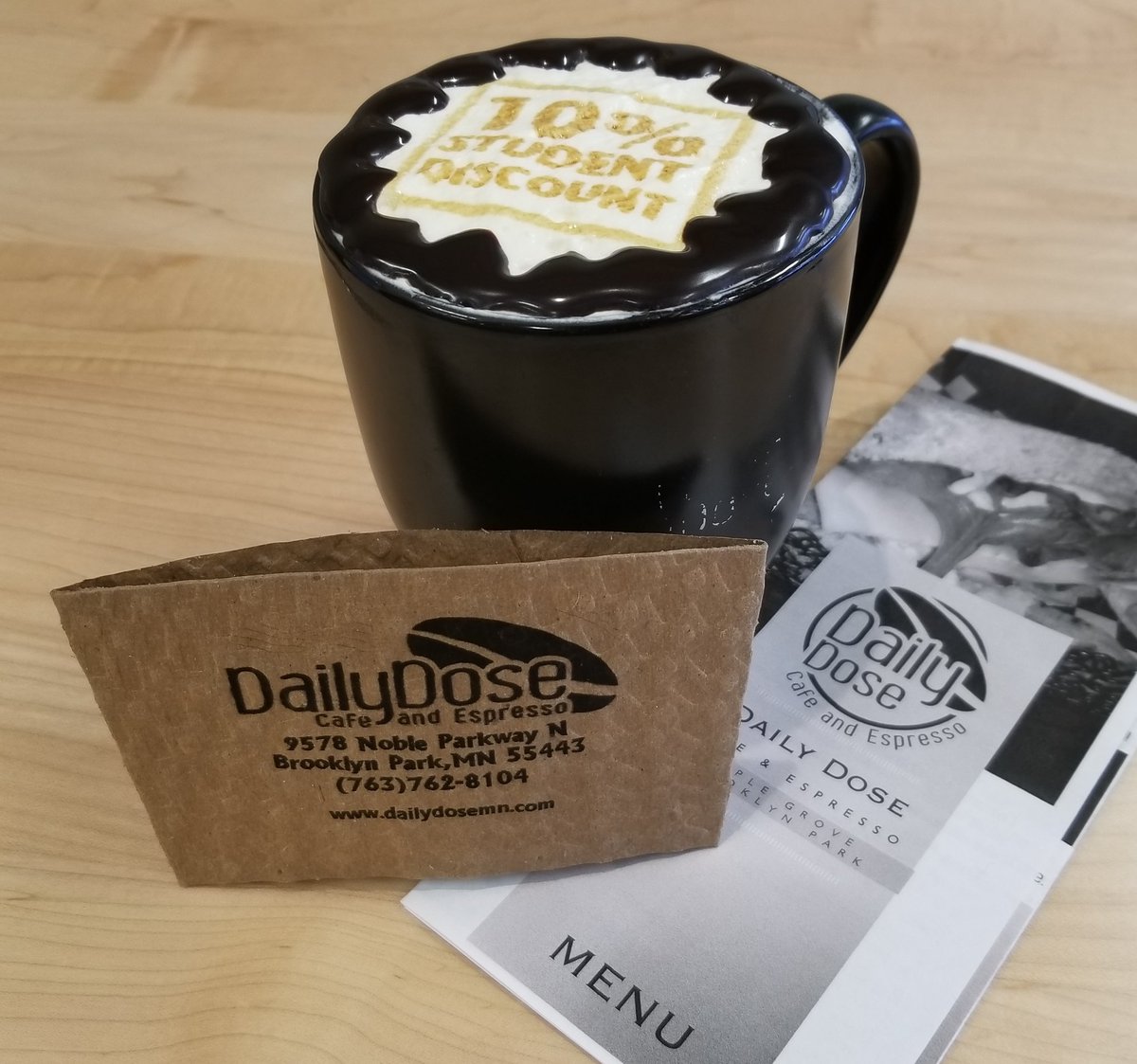 DailyDoseBP's tweet photo. 10% off with student ID! #ChamplinPark #ParkCenter #HennepinTech #TotinoGrace #Osseo #AnokaTech https://t.co/ph9ur2KB0G