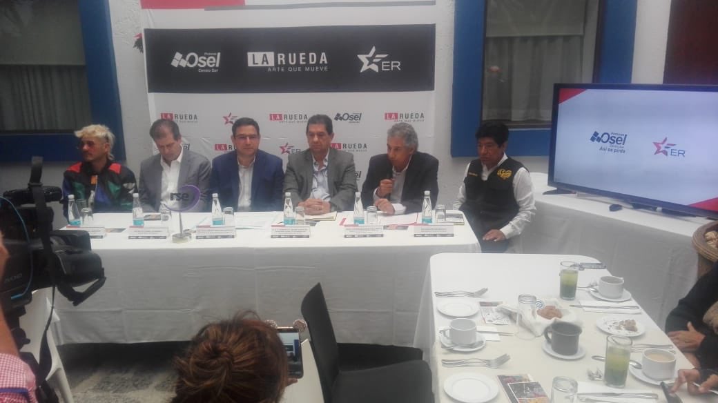 La Rueda, promotora cultural, anuncia a través de sus promotores la intervención de murales que son arte urbano en los barrios de Puebla.

En breve intervendrán 25 muros, en los barrios de Los Remedios y la zona del mercado La Acocota